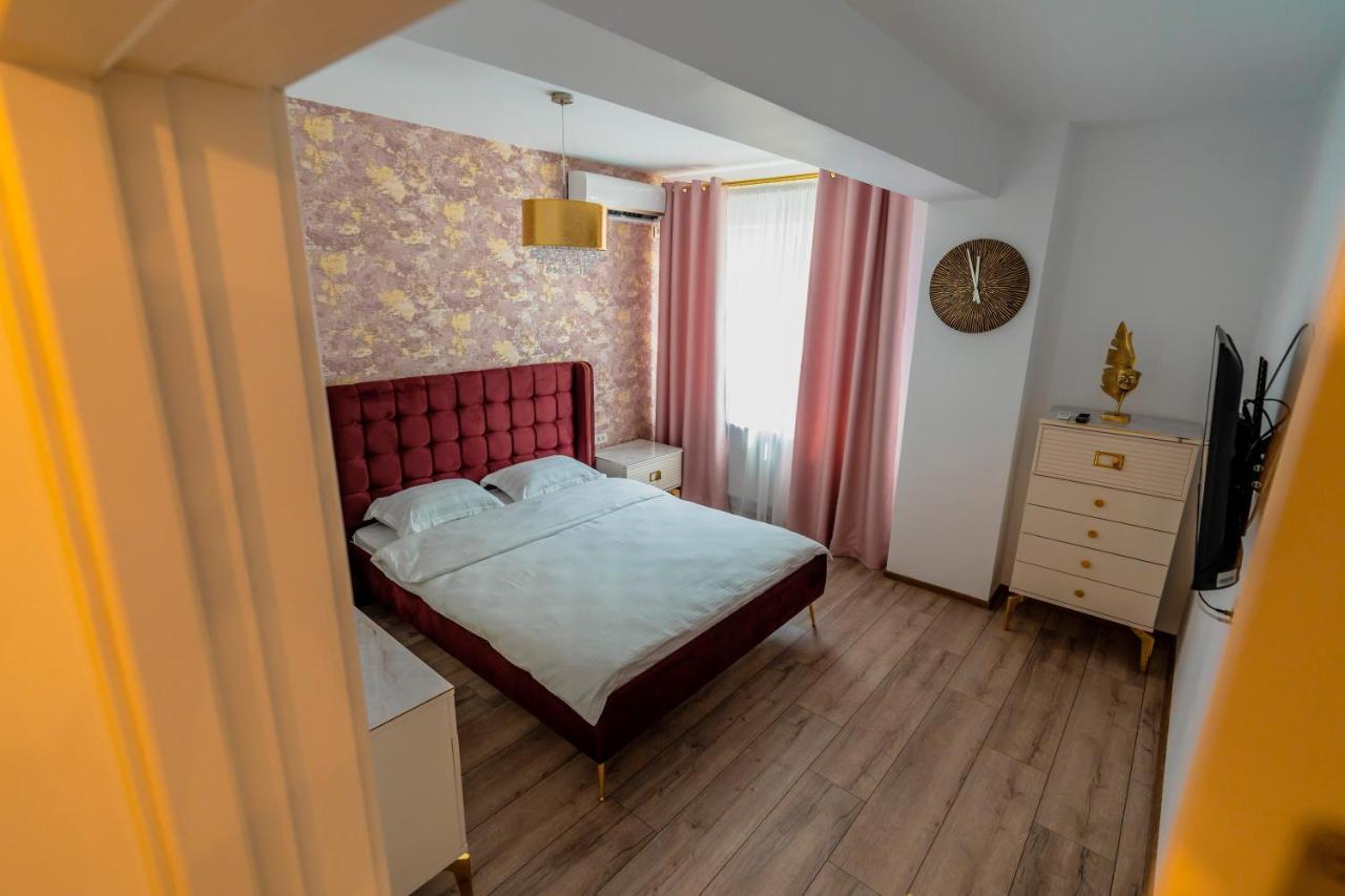 Sya Bell View Apartment Mamaia Exterior photo
