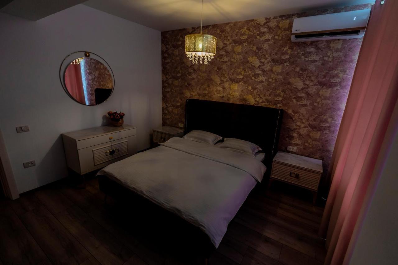 Sya Bell View Apartment Mamaia Exterior photo